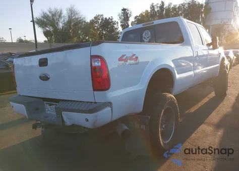 2008 Ford F-250 Xlt z USA, uszkodzony, nr VIN 1FTSW21R48EA05085